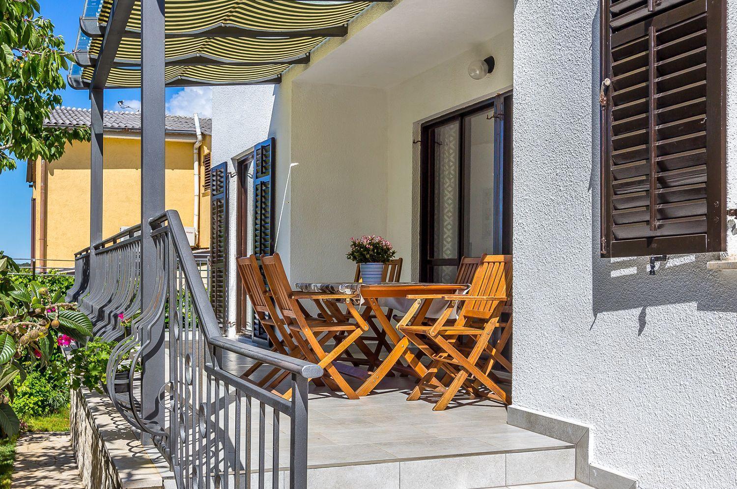 Neu Renovierte Ferienwohnung Mit Klima, Wlan, Terrasse Und Grill Pula Extérieur photo